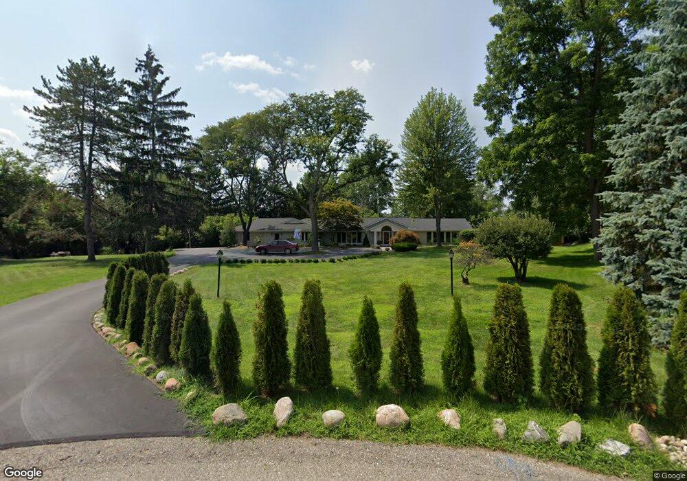101 Endicott Rd, Bloomfield Hills, MI 48304 - photo 1