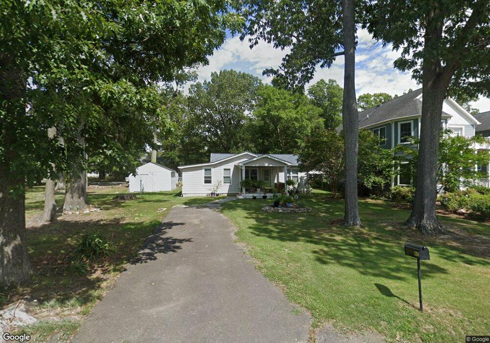 1304 Monroe Bay Ave, Colonial Beach, VA 22443 - photo 1