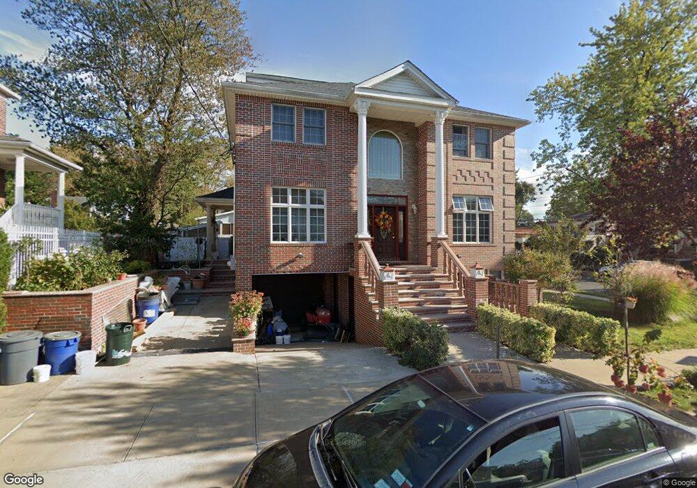 86 Waldron Ave, Staten Island, NY 10301 - photo 1