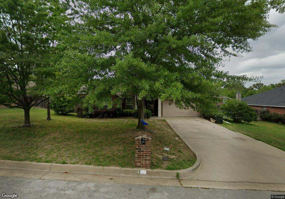 918 Pam Dr, Tyler, TX 75703 - photo 1