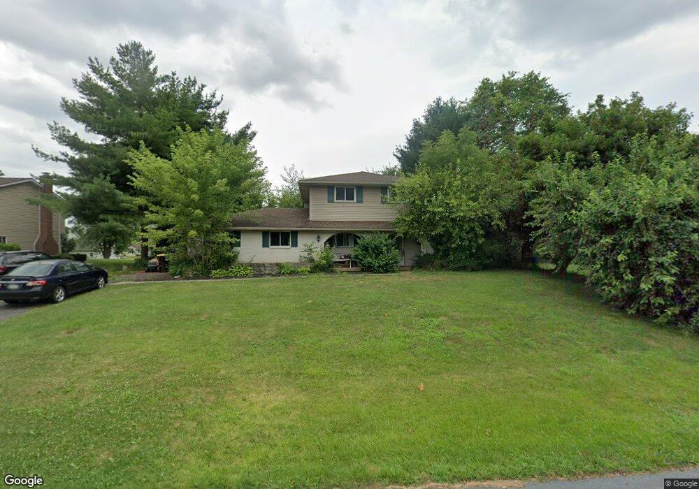 459 Larch Ln, Nazareth, PA 18064 - photo 1