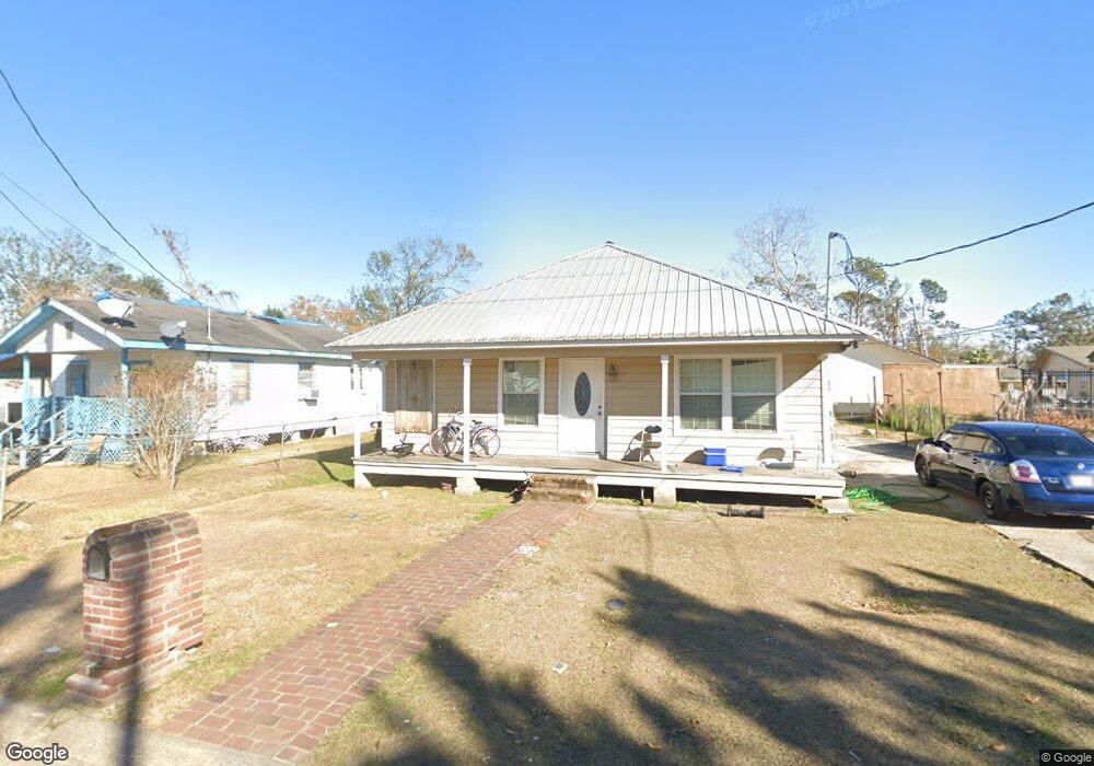137 Samuel St, Houma, LA 70363 - photo 1