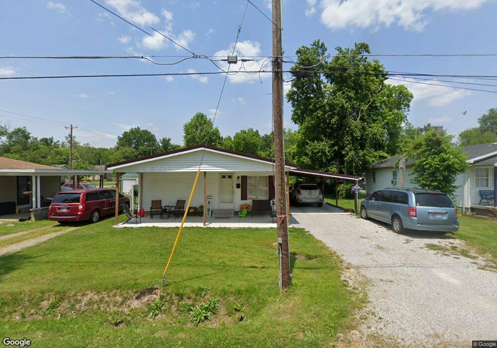 656 W Maple St, Austin, IN 47102 - photo 1