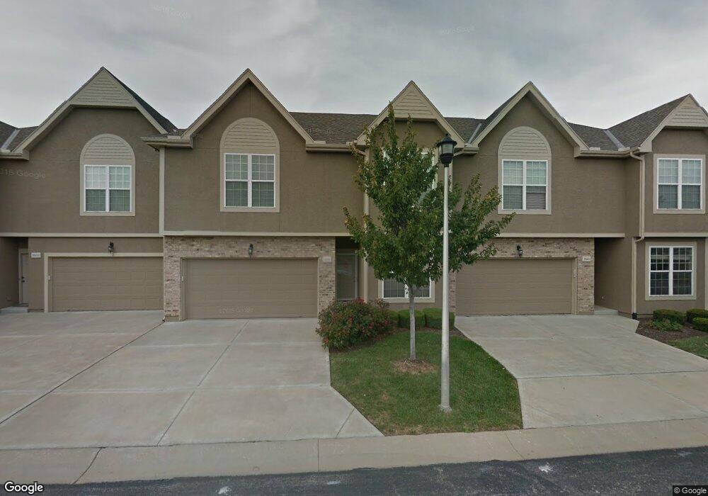 15606 W 61st St, Shawnee, KS 66217 - photo 1