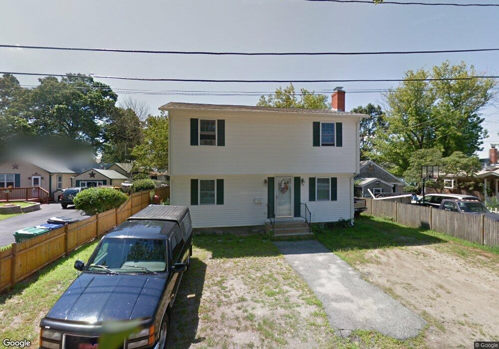 118 Hazard Ave, Warwick, RI 02889 - photo 1