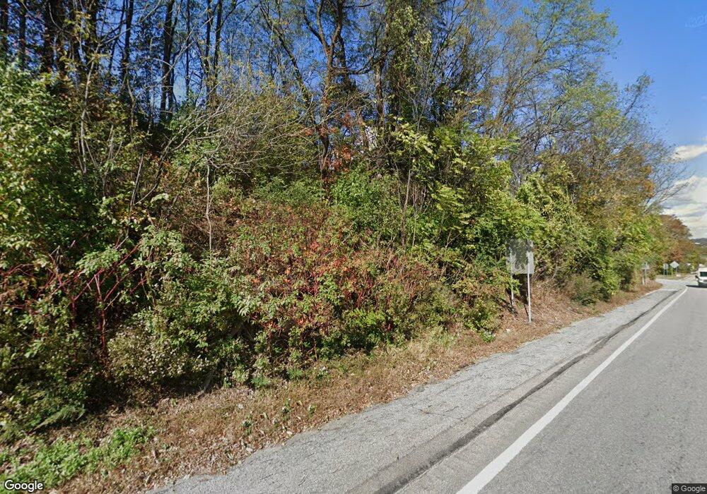 1804 Coventry Pointe Ln, Pottstown, PA 19465 - photo 1