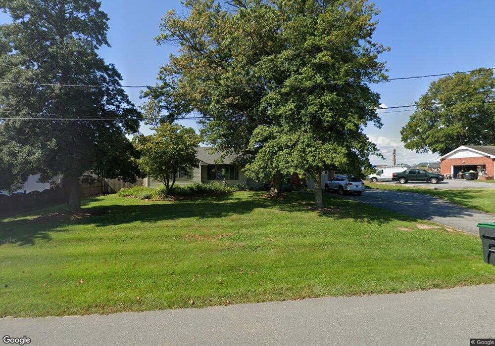 40 S Dupont Hwy, New Castle, DE 19720 - photo 1