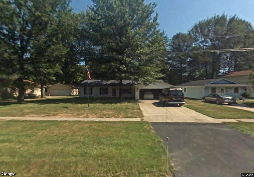 407 Buckeye Dr, Sheffield Lake, OH 44054 - photo 1