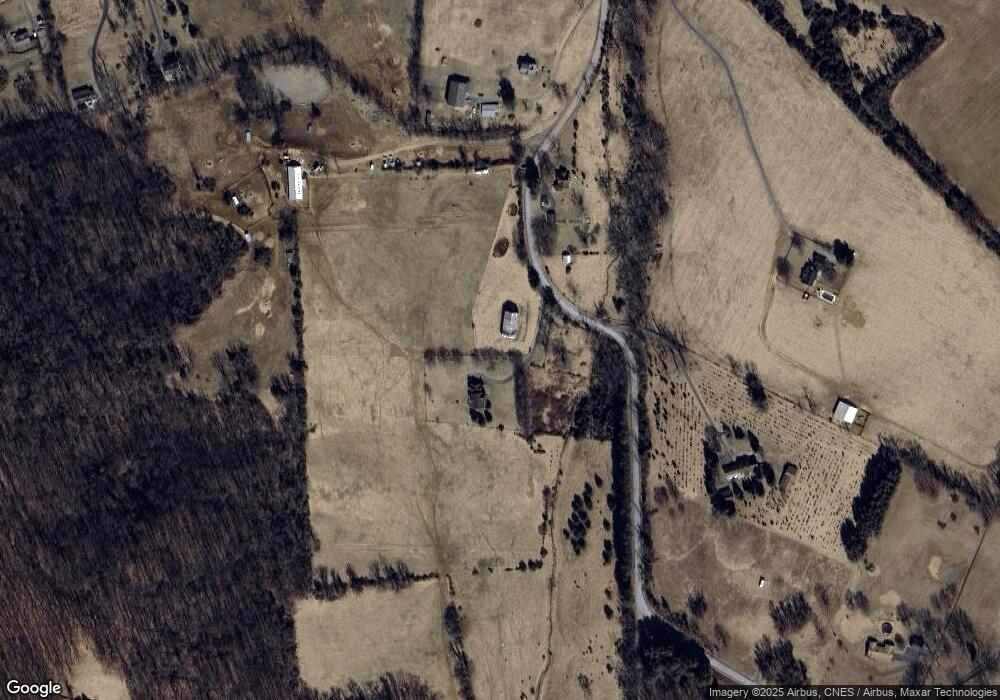 153 W Hill Rd, Staunton, VA 24401 - photo 1