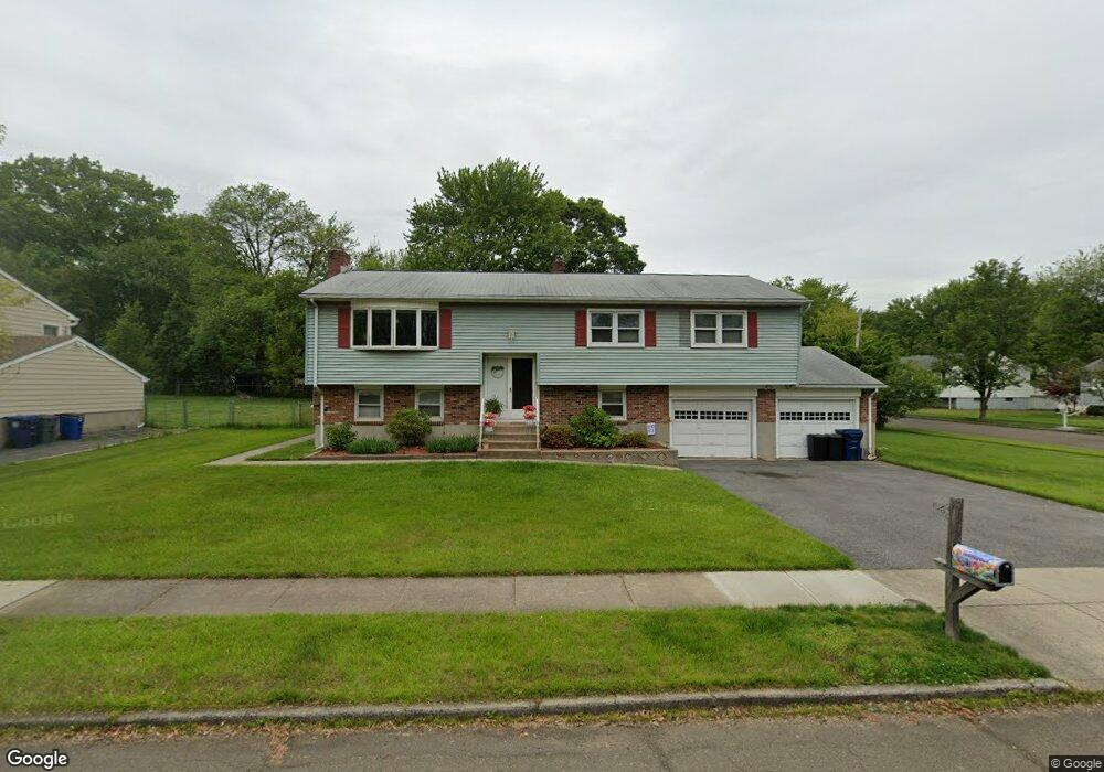 17 Haystack Rd, West Haven, CT 06516 - photo 1