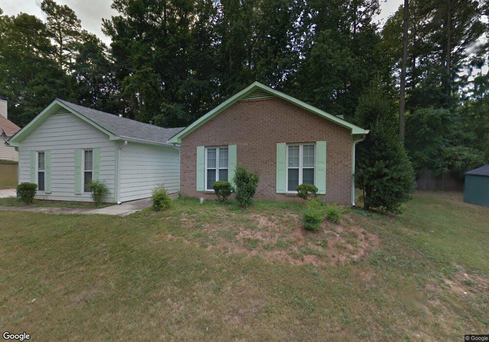 5945 Giles Rd, Lithonia, GA 30058 - photo 1