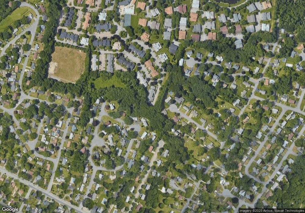 784 Williamsburg Ct unit 421, Warwick, RI 02886 - photo 1