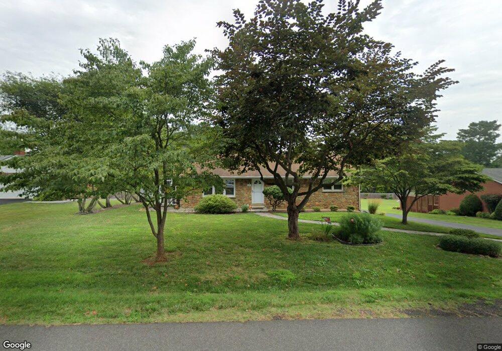 258 Dover Rd, Warrenton, VA 20186 - photo 1