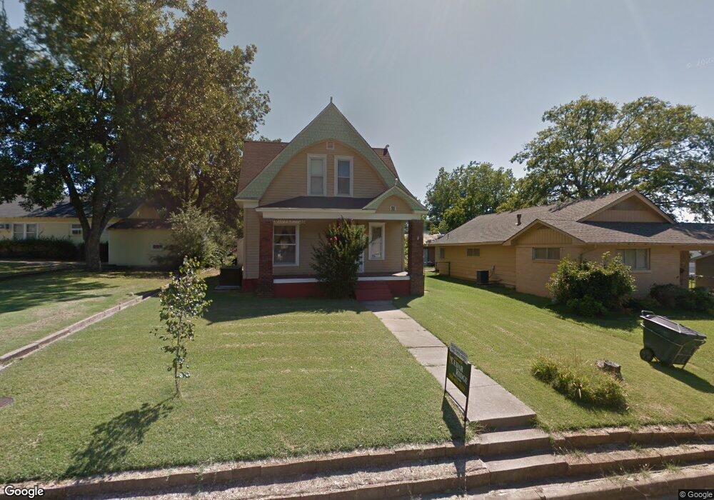 11 E Tahlequah Ave, Sulphur, OK 73086 - photo 1