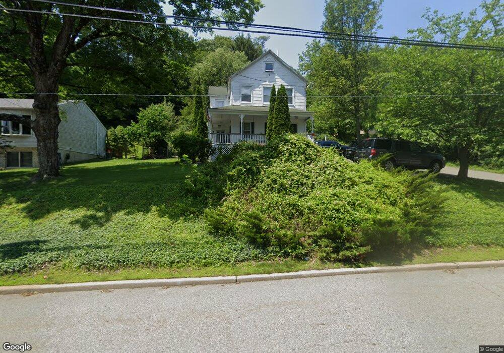 41 Vreeland Ave, Bloomingdale, NJ 07403 - photo 1