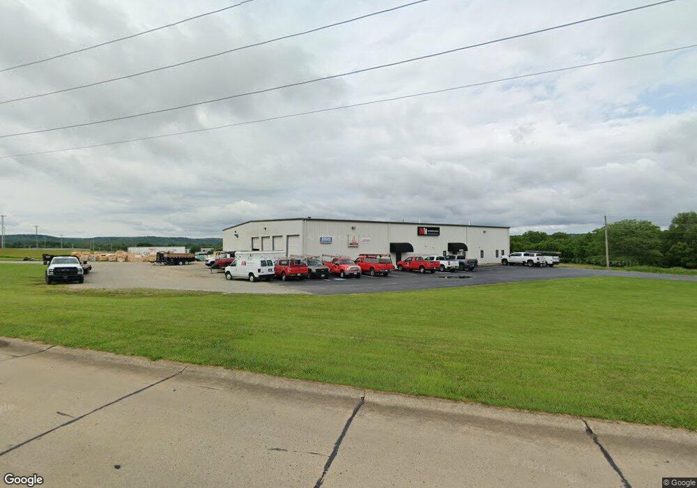 1501 New Perrine Rd, Farmington, MO 63640 - photo 1