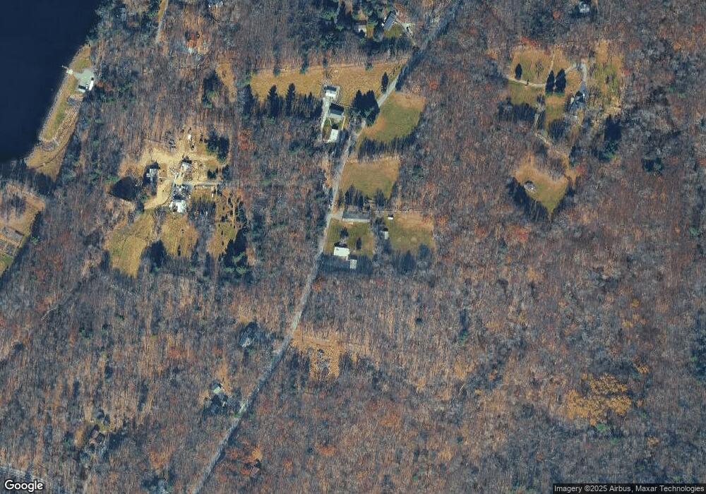 580 Raymondskill Rd, Milford, PA 18337 - photo 1