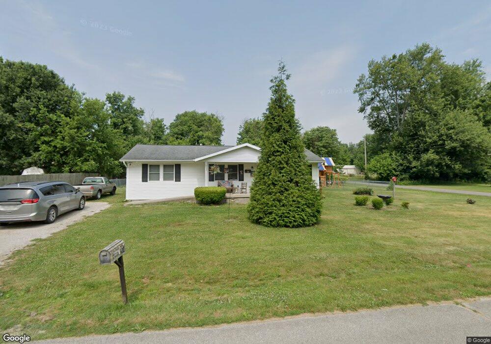 102 Lois Ln, Hanover, IN 47243 - photo 1