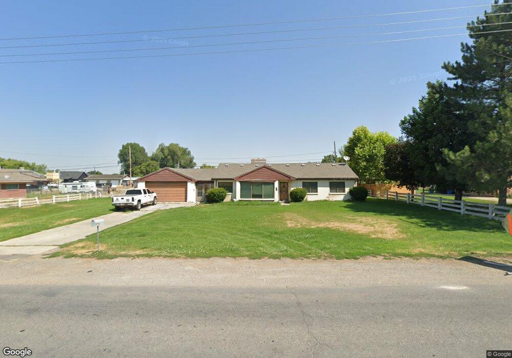 328 W 300 N, Hyrum, UT 84319 - photo 1