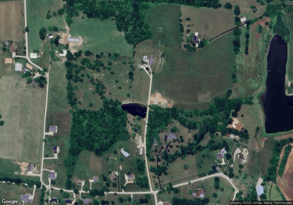 200 Colston Ln, Frankfort, KY 40601 - photo 1