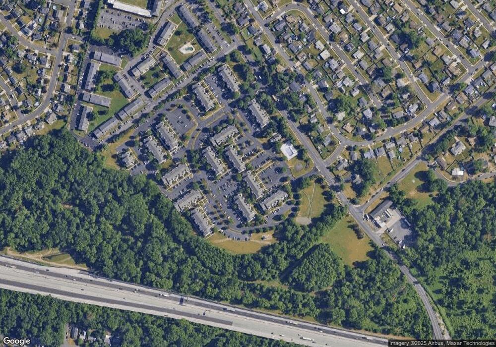 80 Catherine Ct unit 414, Levittown, PA 19057 - photo 1