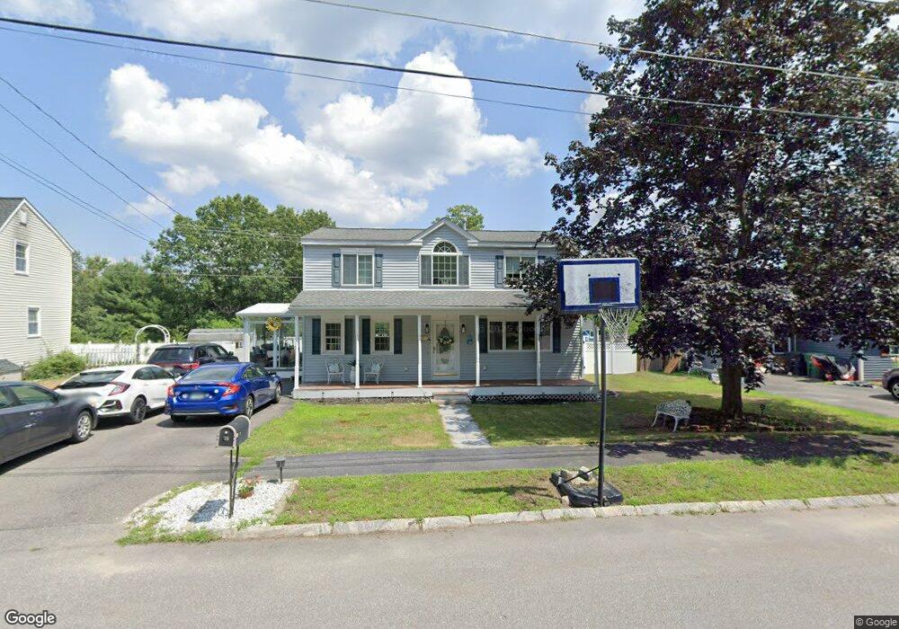 35 Syracuse Rd, Nashua, NH 03064 - photo 1