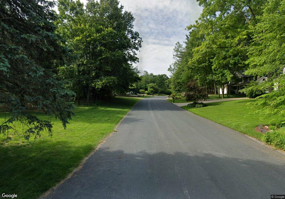 9805 Greystone Rd, Kalamazoo, MI 49009 - photo 1