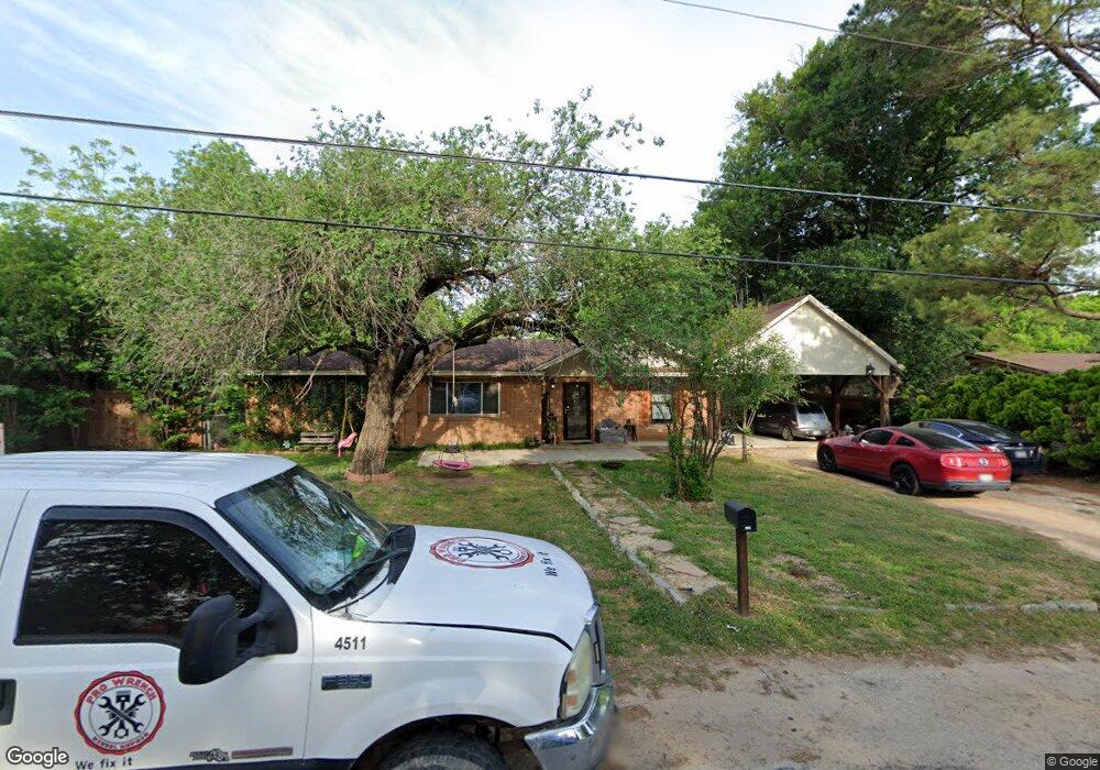 1005 Rosebud Dr, Azle, TX 76020 - photo 1