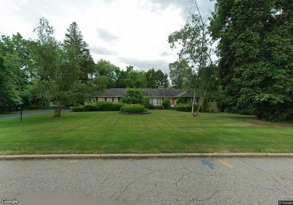 702 Ginger Ln, Franklin Lakes, NJ 07417 - photo 1