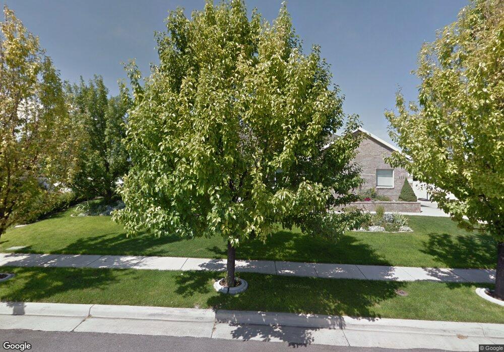 3394 Gentle Creek Cir, Riverton, UT 84065 - photo 1