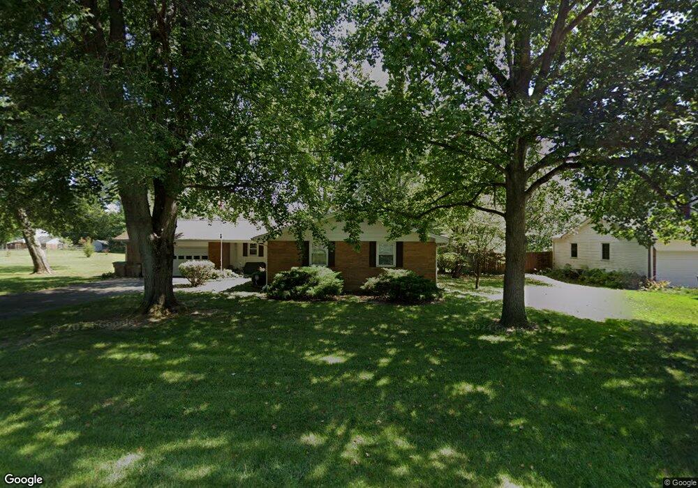 3345 Marilyn St, Columbus, IN 47203 - photo 1