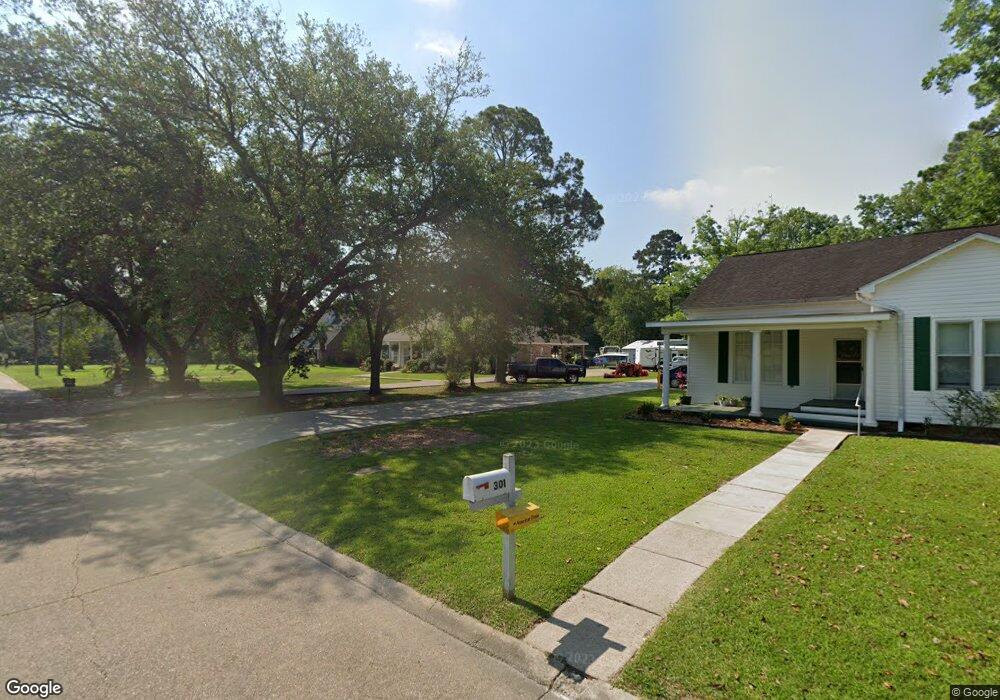 301 E Nichols St, Welsh, LA 70591 - photo 1