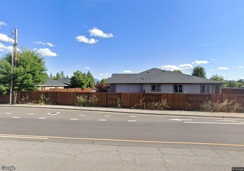 158 Wind Song Ln, Central Point, OR 97502 - photo 1