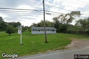 997 Wapping Rd, Middletown, RI 02842