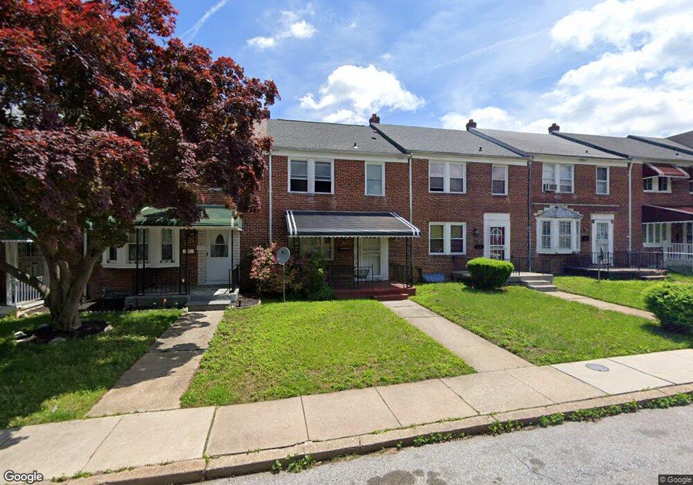 831 Wildwood Pkwy, Baltimore, MD 21229 - photo 1