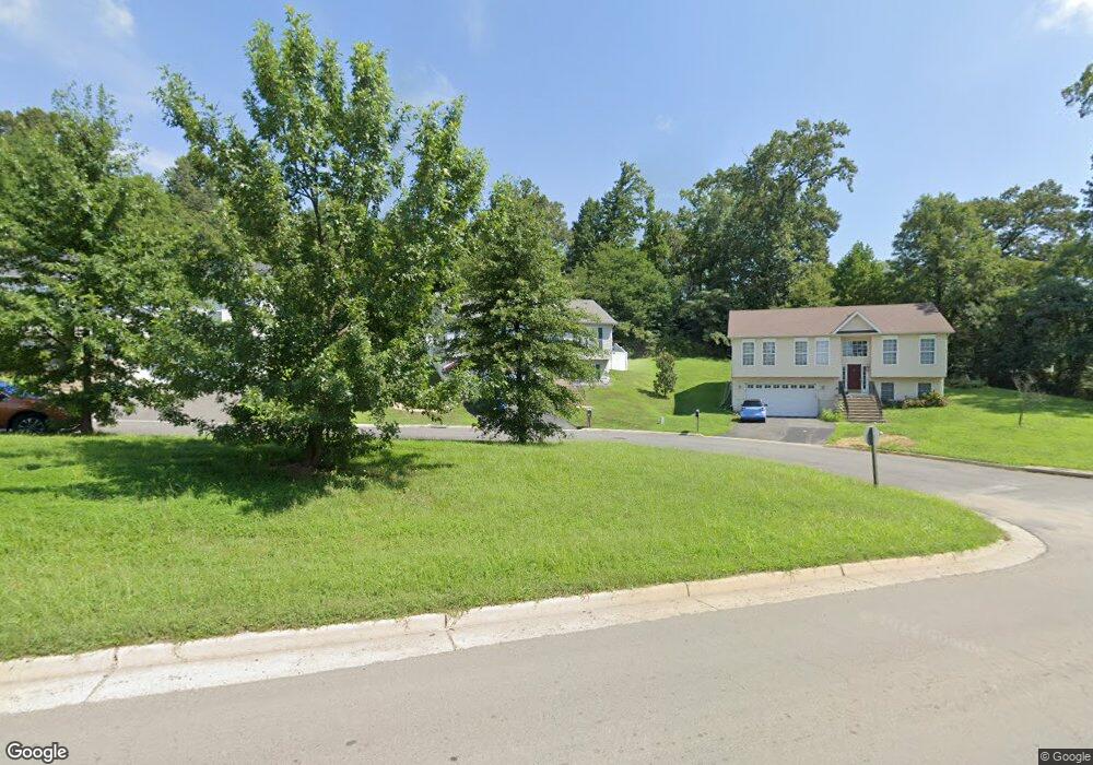 17724 Twist Ct, Dumfries, VA 22026 - photo 1