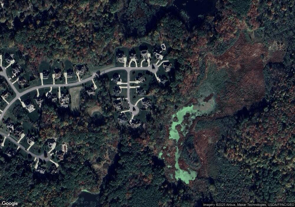 210 Hawks Nest Dr, Aurora, OH 44202 - photo 1