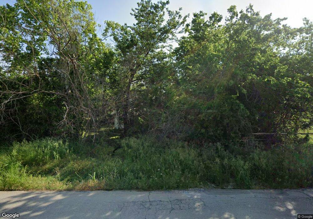 713 Silver Creek Rd, Azle, TX 76020 - photo 1