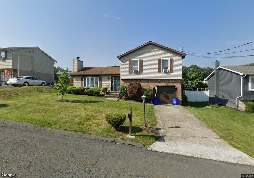 36 Highland Dr, Hanover Township, PA 18706 - photo 1