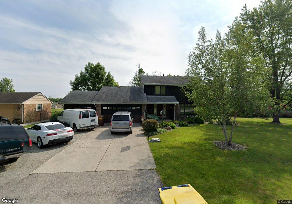 230 Elm Grove Rd, Bluffton, IN 46714 - photo 1