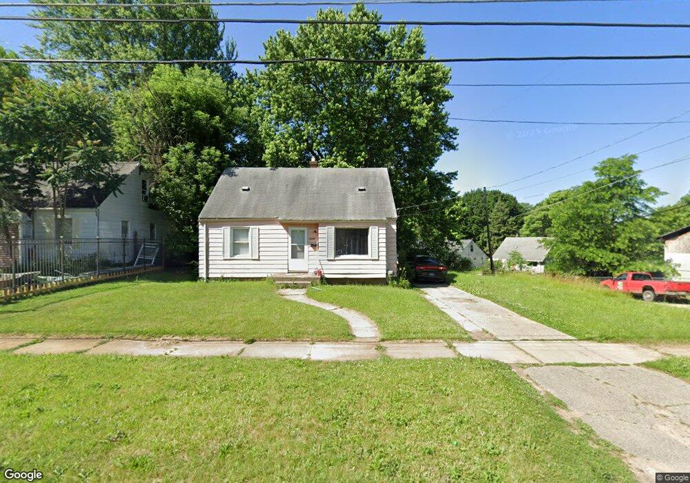 4202 Pengelly Rd, Flint, MI 48507 - photo 1