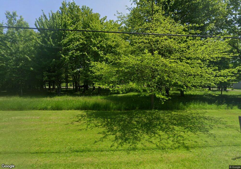 4050 Middle Rd, Conneaut, OH 44030 - photo 1