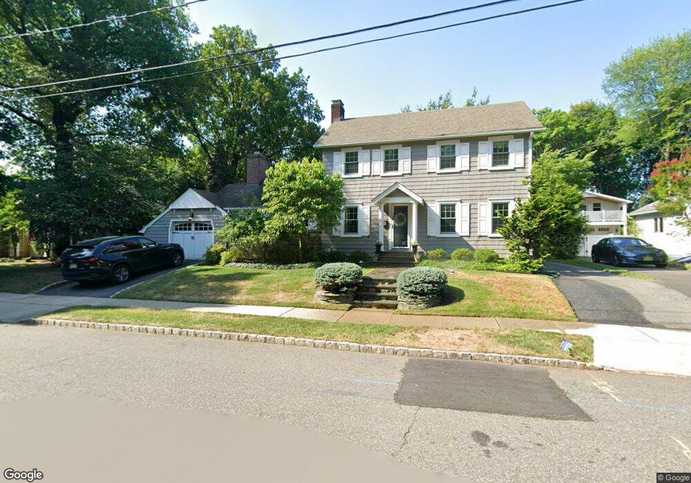 71 W Maple Ave, Allendale, NJ 07401 - photo 1