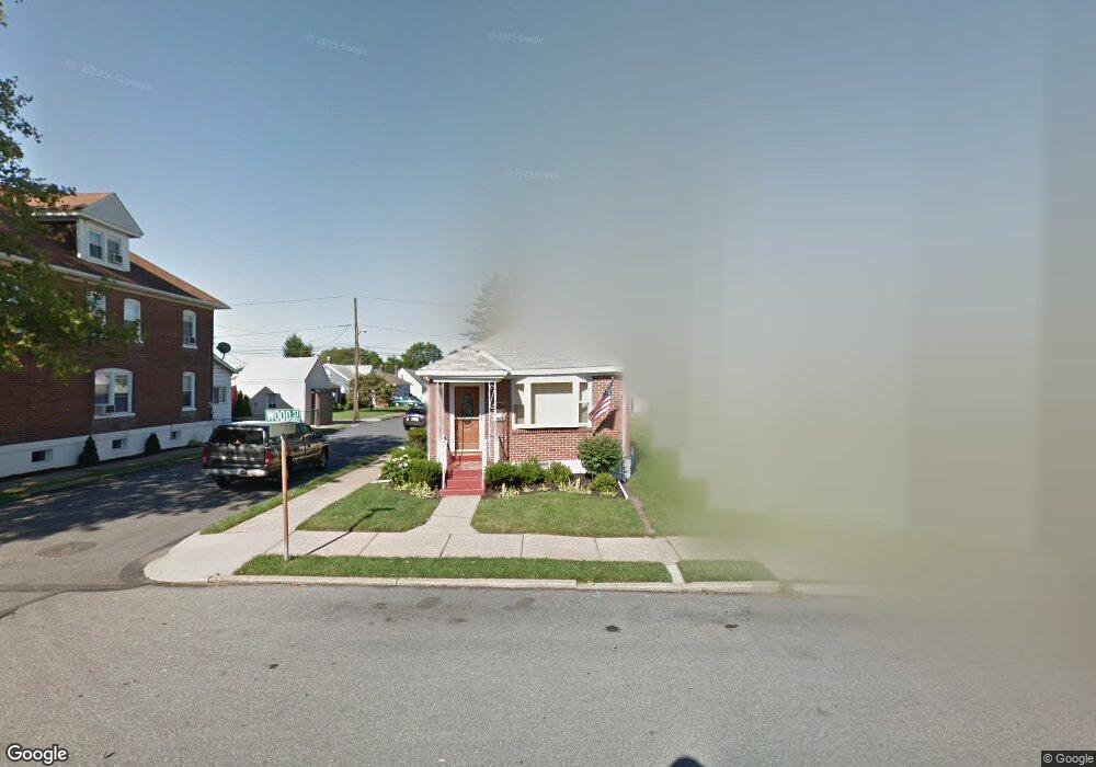 1025 Wood St, Bethlehem, PA 18018 - photo 1