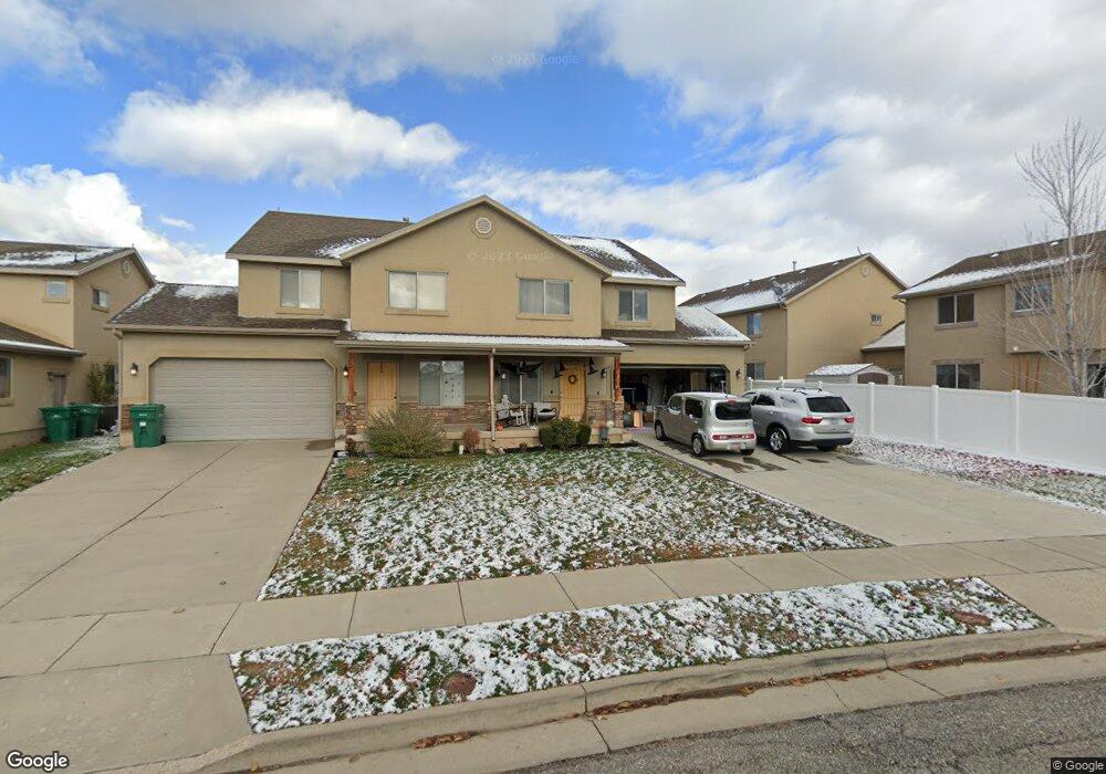 4 W 1675 N, Layton, UT 84041 - photo 1