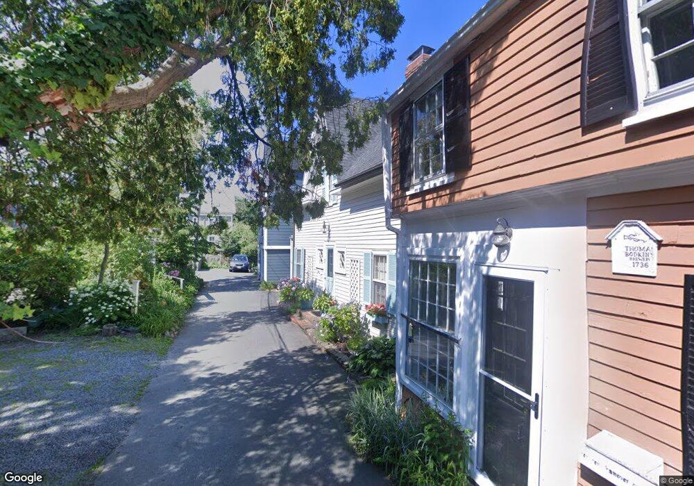 9 Hanover Ct, Marblehead, MA 01945 - photo 1