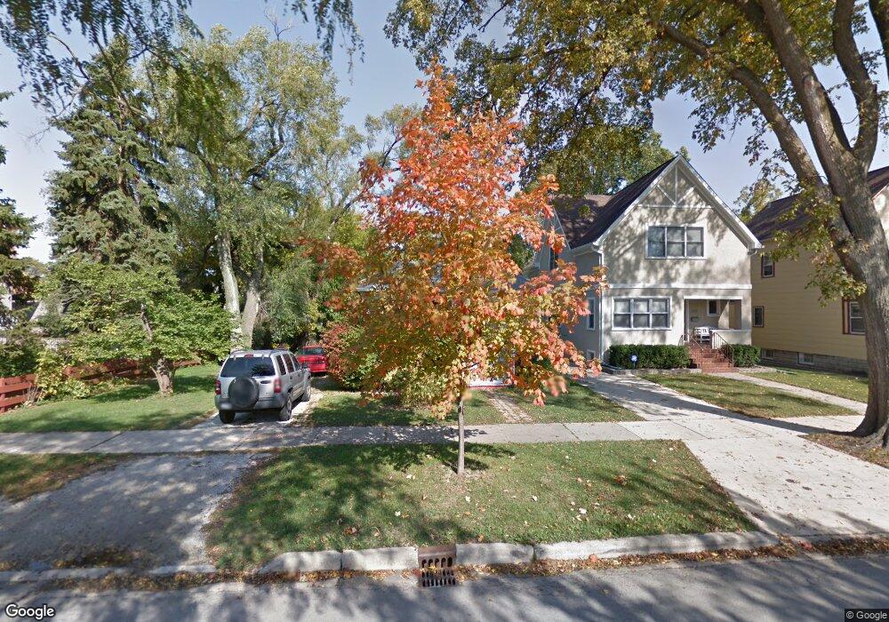 243 E 3rd St, Elmhurst, IL 60126 - photo 1