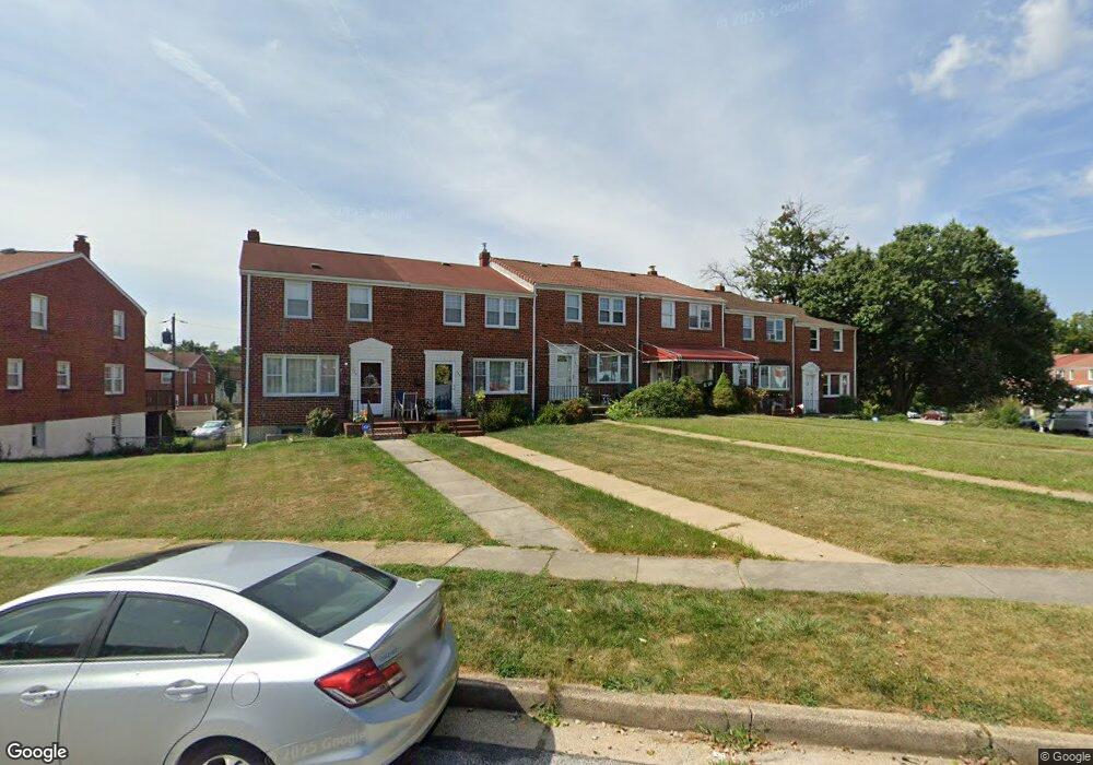 918 Palladi Dr, Halethorpe, MD 21227 - photo 1