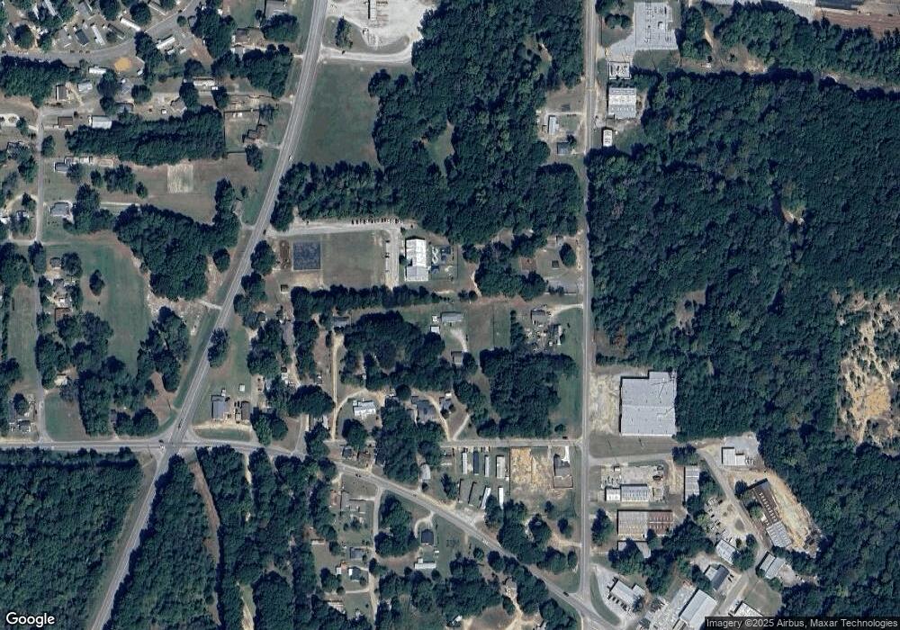 377 Hazel St, Prattville, AL 36067 - photo 1