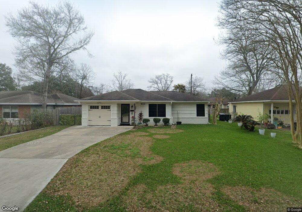 1756 S Park Dr, Alvin, TX 77511 - photo 1